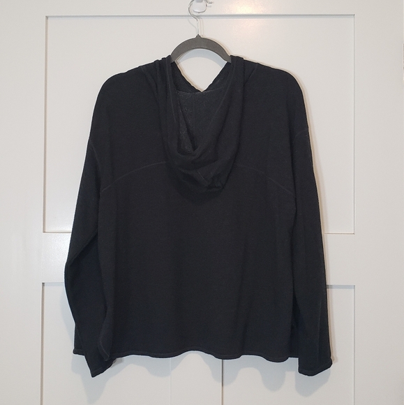 Max Studio Hoodie Shirt Size Medium Oversized Charcoal Gray Kangaroo Pocket - Picture 2 of 13